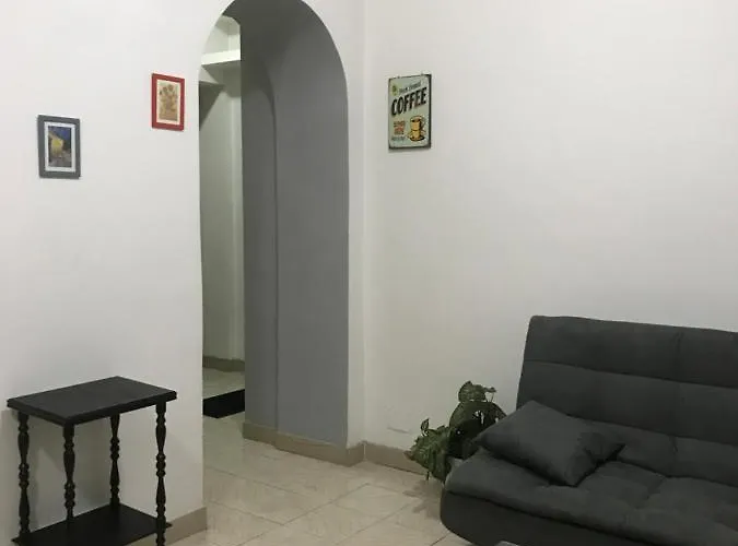 La Casa Di Fantozzi - 5 Stelle Elegante Apartamento Roma
